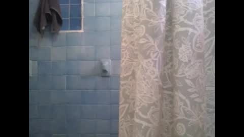 Snapshot of ivanchelon chatting on January 17, 8:11 pm Vanchi online show from January 17, 8:11 pm