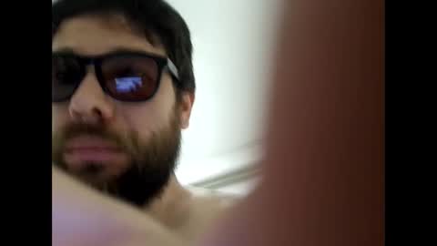 Snapshot of ivanchelon chatting on October 11, 4:01 am Vanchi online show from October 11, 4:01 am