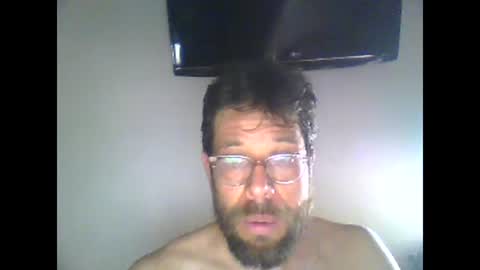 Snapshot of ivanchelon chatting on May 11, 6:08 am Vanchi online show from May 11, 6:08 am