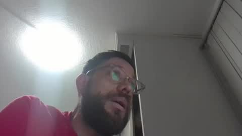 Snapshot of ivanchelon chatting on May 31, 7:37 am Vanchi online show from May 31, 7:37 am