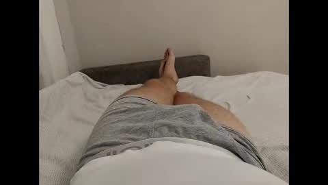 Snapshot of ivanes888 chatting on October 6, 7:11 pm Mickey online show from October 6, 7:11 pm