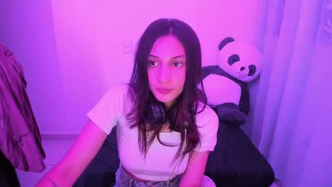 Snapshot of ivanna_essis chatting on February 26, 2:26 am ivanna_essis online show from February 26, 2:26 am
