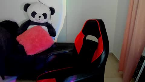 Snapshot of ivanna_essis chatting on September 23, 1:30 am ivanna_essis online show from September 23, 1:30 am