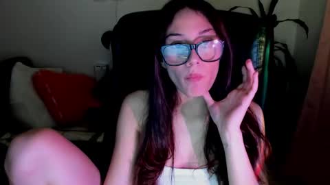 Snapshot of ivanna_essis chatting on October 22, 2:23 am ivanna_essis online show from October 22, 2:23 am