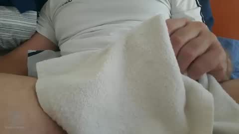 Snapshot of ivanxx712 chatting on March 12, 6:22 pm Ivanxx712 online show from March 12, 6:22 pm