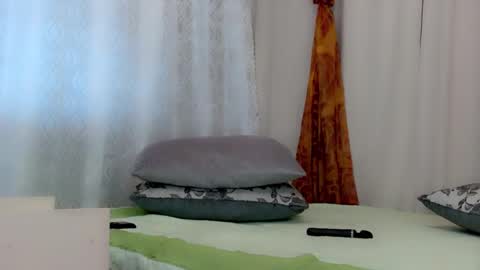 IrennaSplash online show from February 3, 8:24 am