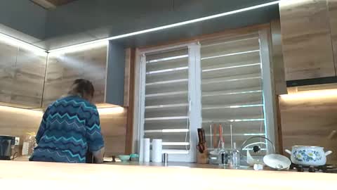 IrennaSplash online show from February 11, 4:11 am