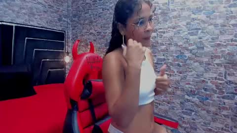 Snapshot of ivisbouncyass chatting on February 13, 11:17 am Ivis online show from February 13, 11:17 am