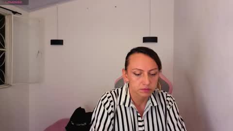 IVONNE online show from December 2, 3:12 am