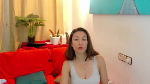 Ivonne online show from March 19, 9:46 am