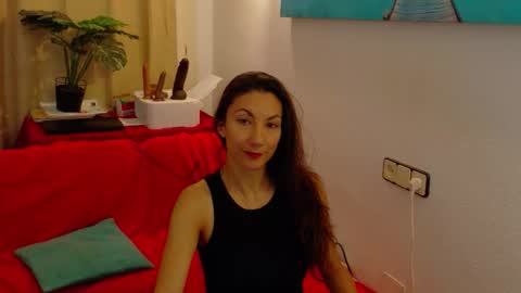 Ivonne online show from May 26, 7:59 am