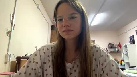 Kate online show from July 9, 9:30 pm