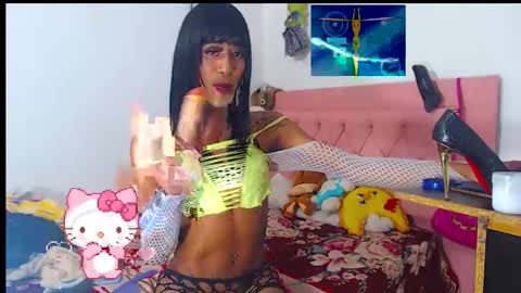 ivonneth online show from April 7, 11:48 pm