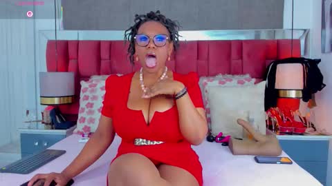 IVONSANCHEZ online show from February 22, 4:57 am