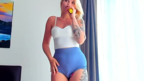 ivory_soule online show from April 9, 6:30 am