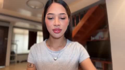 kirstenelsie online show from February 4, 1:11 am