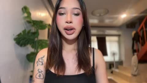 kirstenelsie online show from March 2, 1:19 am