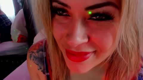 Diana Rojas  online show from February 24, 1:31 pm