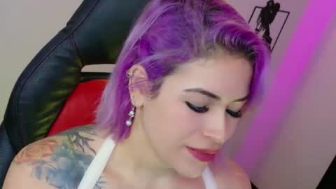 Snapshot of ivy__taylorr chatting on June 18, 4:02 am Diana Rojas online show from June 18, 4:02 am