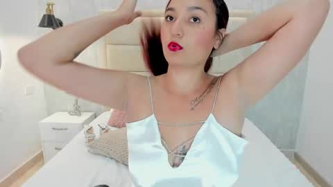 IVY  online show from December 15, 3:38 pm