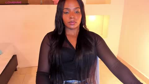 i v y  b l i s s online show from December 20, 3:21 pm