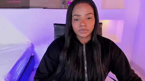 i v y  b l i s s online show from February 4, 12:11 pm