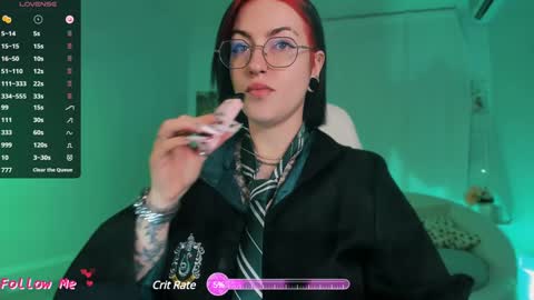 Snapshot of ivyhoney chatting on December 8, 11:03 am IVY - Follow me 3 online show from December 8, 11:03 am