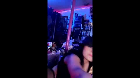 ivyjennifer366 online show from February 21, 5:52 am