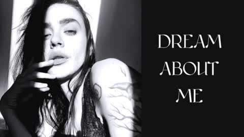 Snapshot of ivyjonson chatting on December 8, 10:30 am Miss Ivy online show from December 8, 10:30 am