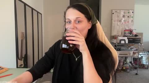 Ivy Minxxx online show from February 2, 7:12 pm