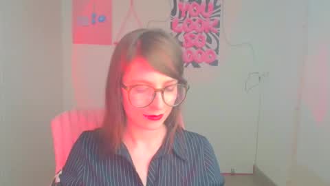 Ivy online show from April 15, 1:07 pm