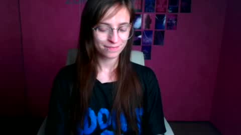 Snapshot of ivynoir_ chatting on July 5, 9:33 pm Ivy online show from July 5, 9:33 pm