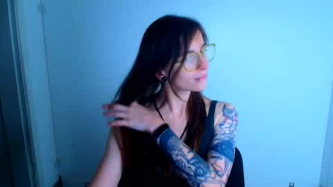 Snapshot of ivynoir_ chatting on July 9, 11:47 am Ivy online show from July 9, 11:47 am