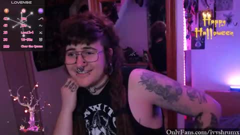 Ivy ShrumX online show from October 24, 1:35 am