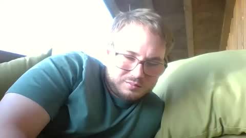 iwantfucknow online show from April 27, 5:11 pm