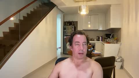 chat with me to find out online show from November 3, 3:19 am