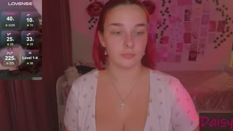 Snapshot of iwi_wi_wi chatting on September 10, 7:47 pm Daisy online show from September 10, 7:47 pm