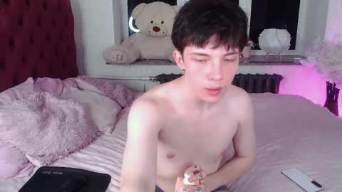 Maxim online show from March 17, 4:32 pm