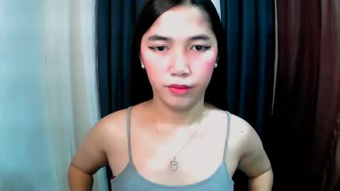 Snapshot of iyanna_ivelle chatting on November 9, 2:10 am UR LOVELY IYANNA online show from November 9, 2:10 am