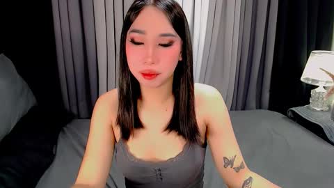 Snapshot of iyanna_ivelle chatting on November 19, 6:19 pm UR LOVELY IYANNA online show from November 19, 6:19 pm