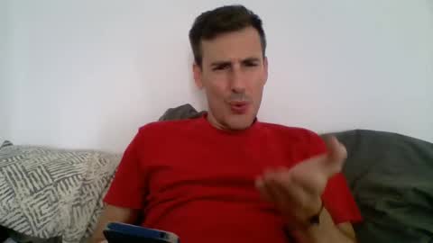 Snapshot of iyoperro chatting on September 9, 12:05 pm Casandro online show from September 9, 12:05 pm