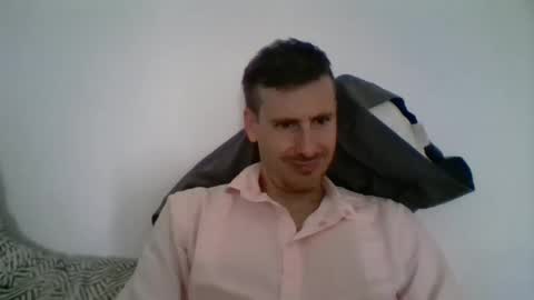 Snapshot of iyoperro chatting on October 17, 12:08 pm Casandro online show from October 17, 12:08 pm