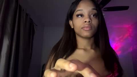 iysisfv online show from February 1, 1:02 am