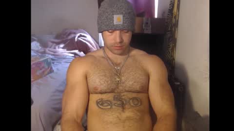 izak144 online show from February 17, 7:42 pm