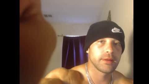 Snapshot of izak144 chatting on July 7, 12:57 am izak144 online show from July 7, 12:57 am