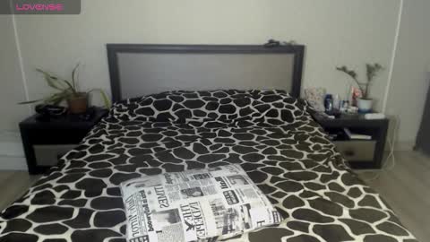 Iza Lim online show from February 20, 6:26 am