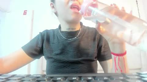 izelevans online show from March 16, 12:31 pm