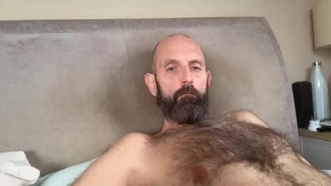 izzysboytoy1 online show from January 12, 10:09 am