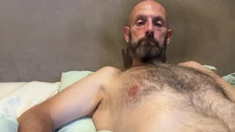 izzysboytoy1 online show from June 26, 7:29 pm