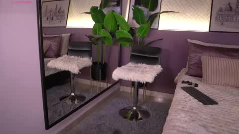 izzywild1 online show from March 14, 11:59 am